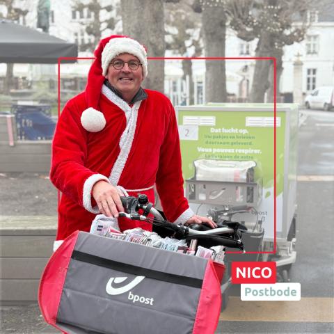[NL/FR]
Maak kennis met Nico Hoobergs, de kerstman-postbode van Leuven!
Al zestien jaar op rij ve