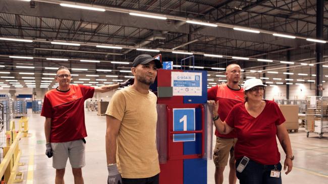 Sorting center employee